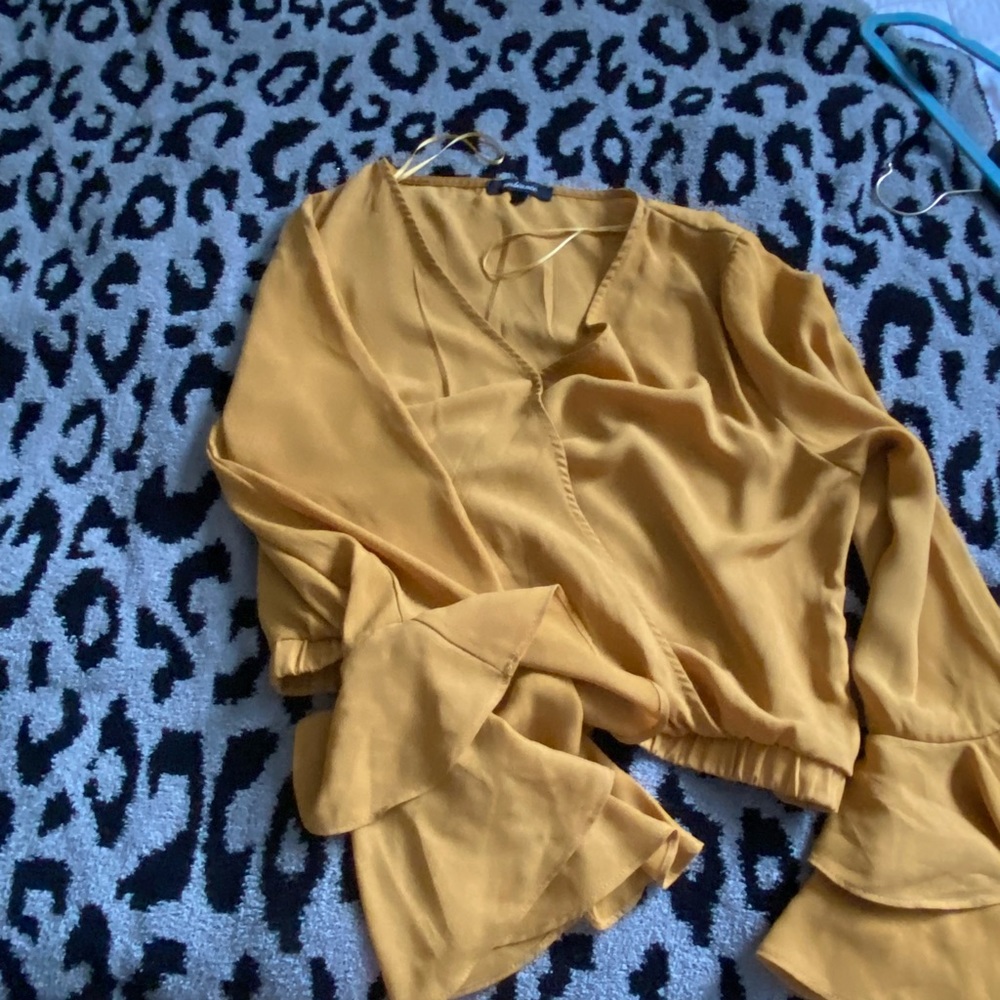 Small - Picture 2 of 3